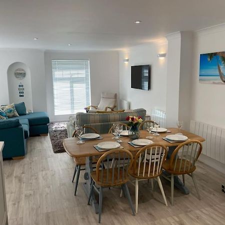Surf'S Up! Perfect Base For Holidays Or Work In Cornwall St Columb Major Exterior photo